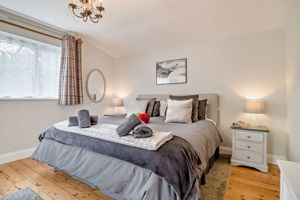 Bedroom - click for photo gallery